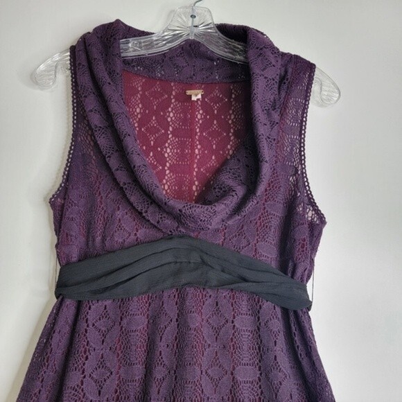 Free People Women's Lace Cowl Neck Mini Dress  Purple sz 8 - Picture 3 of 10